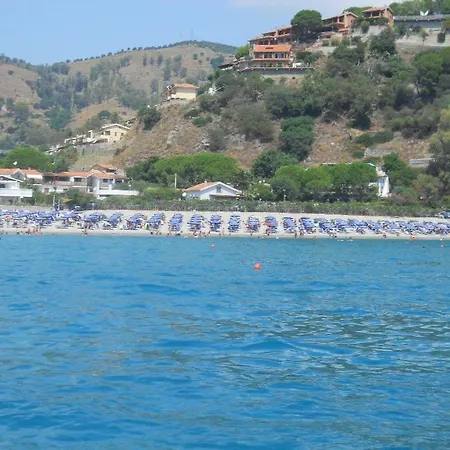 Marina Di Montauro - Lido Di Pietragrande - Direttamente Sulla - Parcheggio Privato *