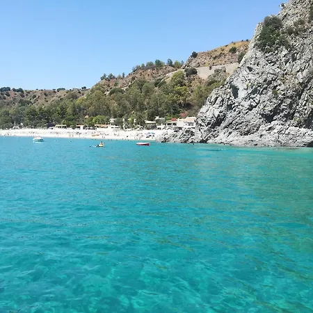 Marina Di Montauro - Lido Di Pietragrande - Direttamente Sulla - Parcheggio Privato Lägenhet *