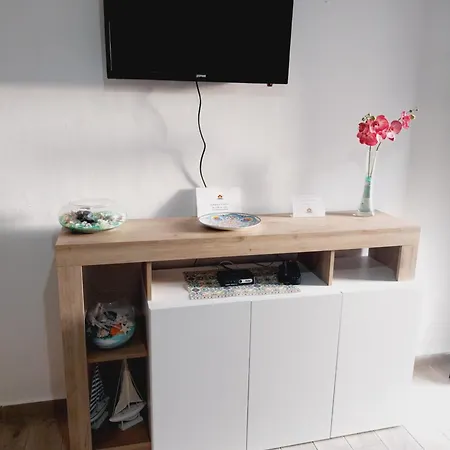 Marina Di Montauro - Lido Di Pietragrande - Parcheggio Privato, Moderno E Direttamente Sulla